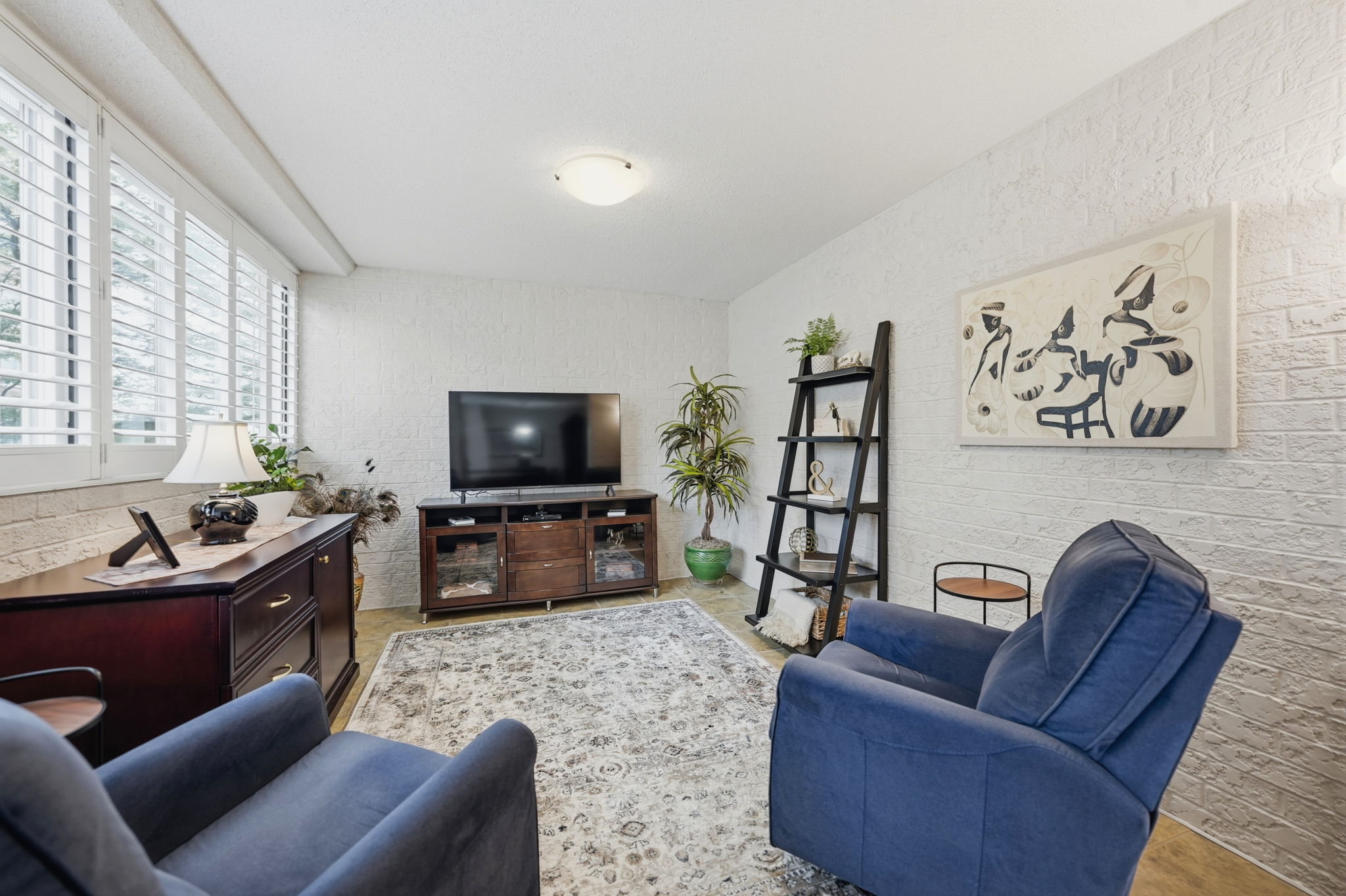 141 Church St., Unit 201, St. Catharines, ON