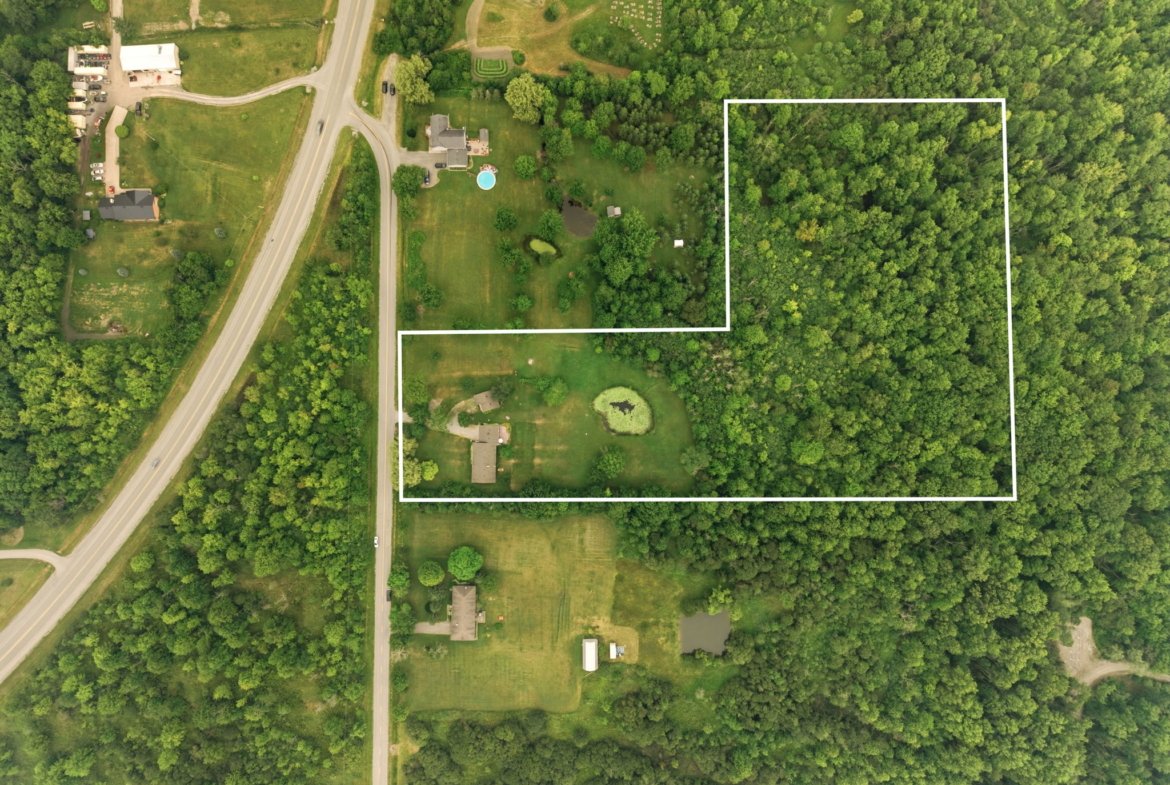 4325 White Road, Port Colborne