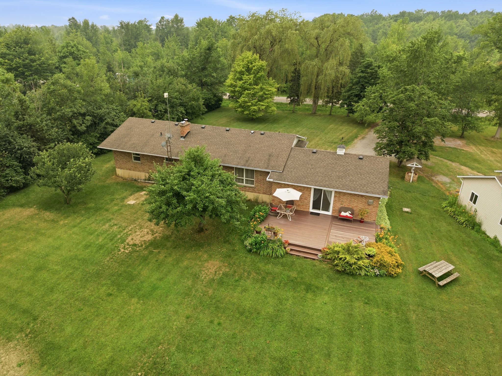 4325 White Road, Port Colborne