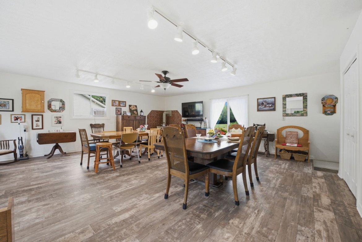 4325 White Road, Port Colborne