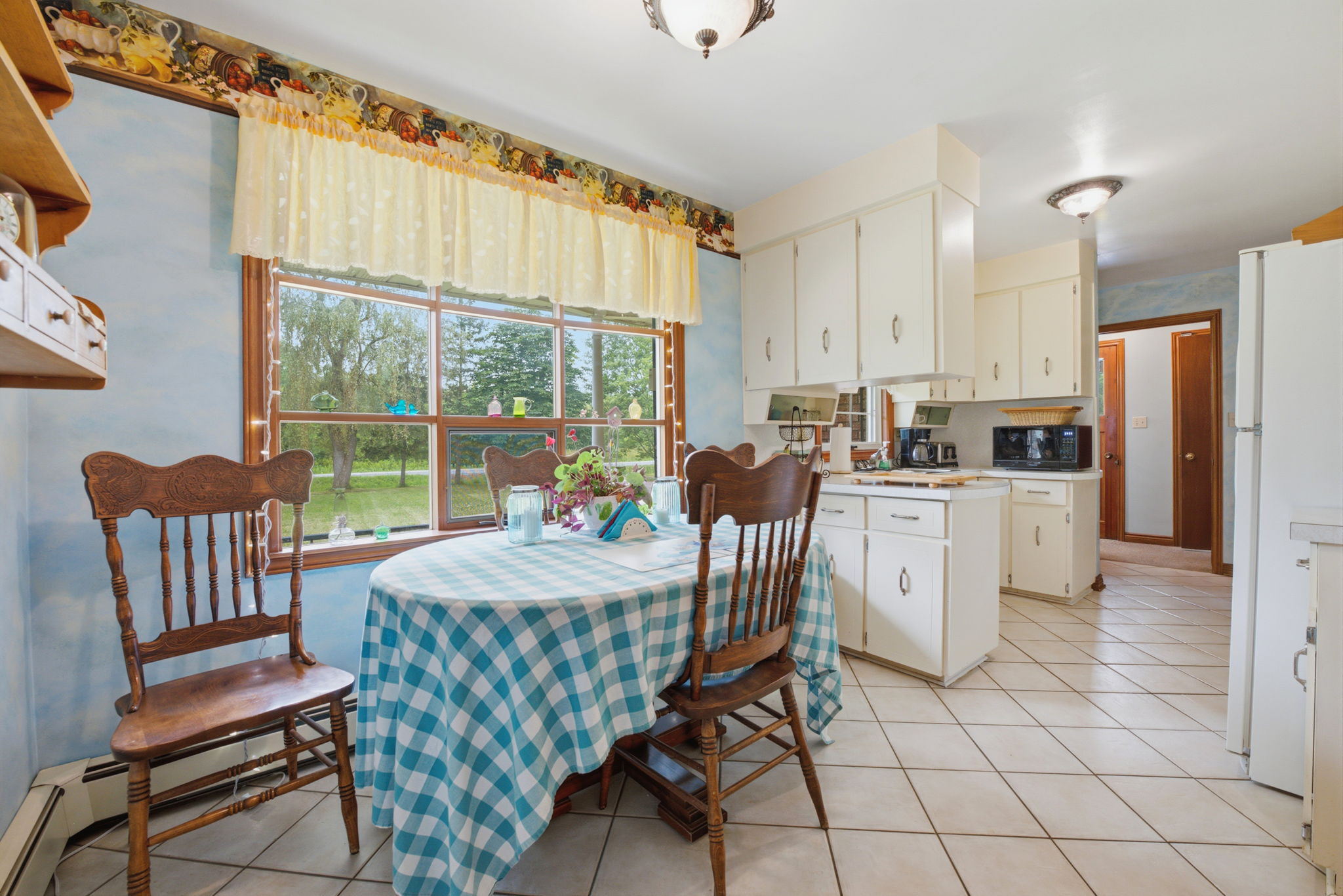 4325 White Road, Port Colborne