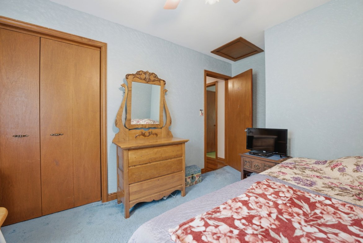 4325 White Road, Port Colborne