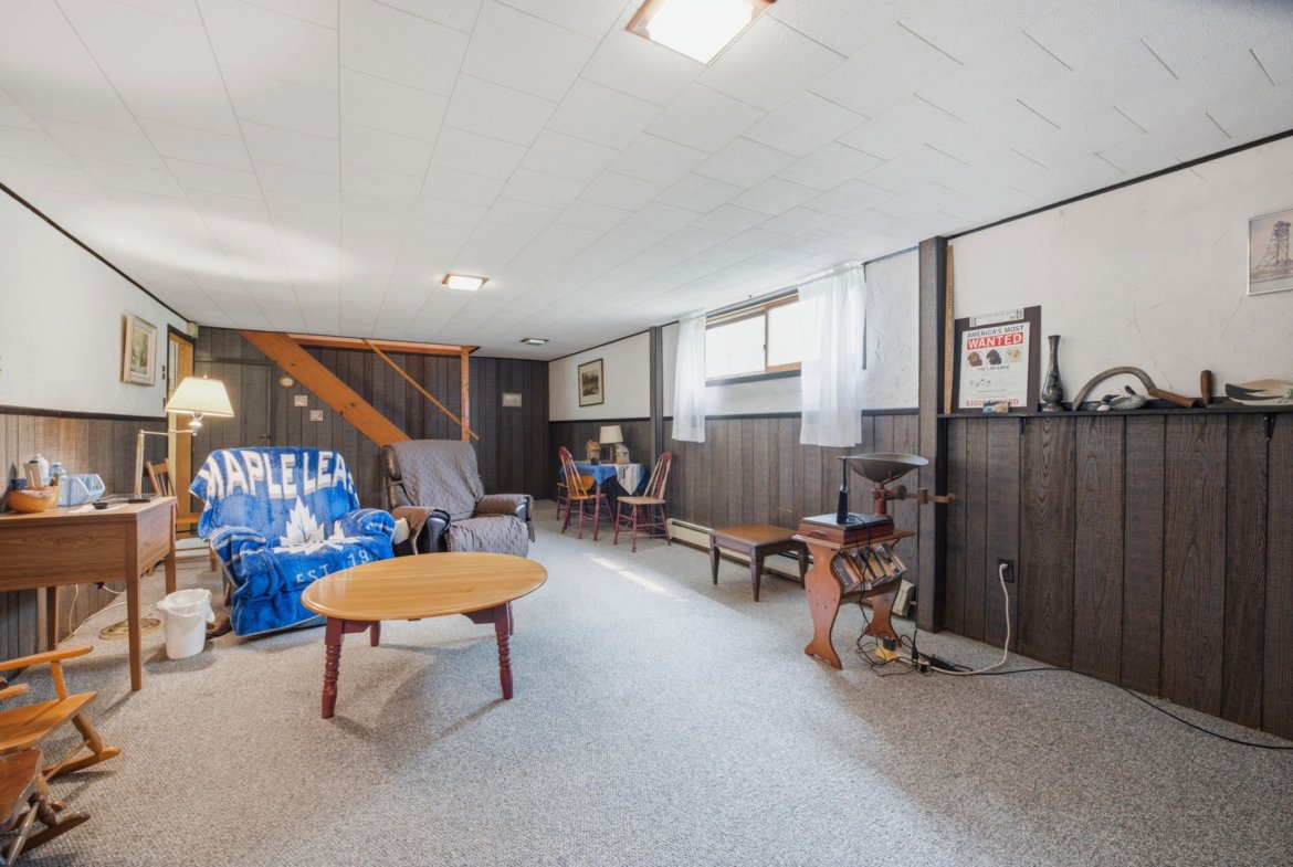 4325 White Road, Port Colborne