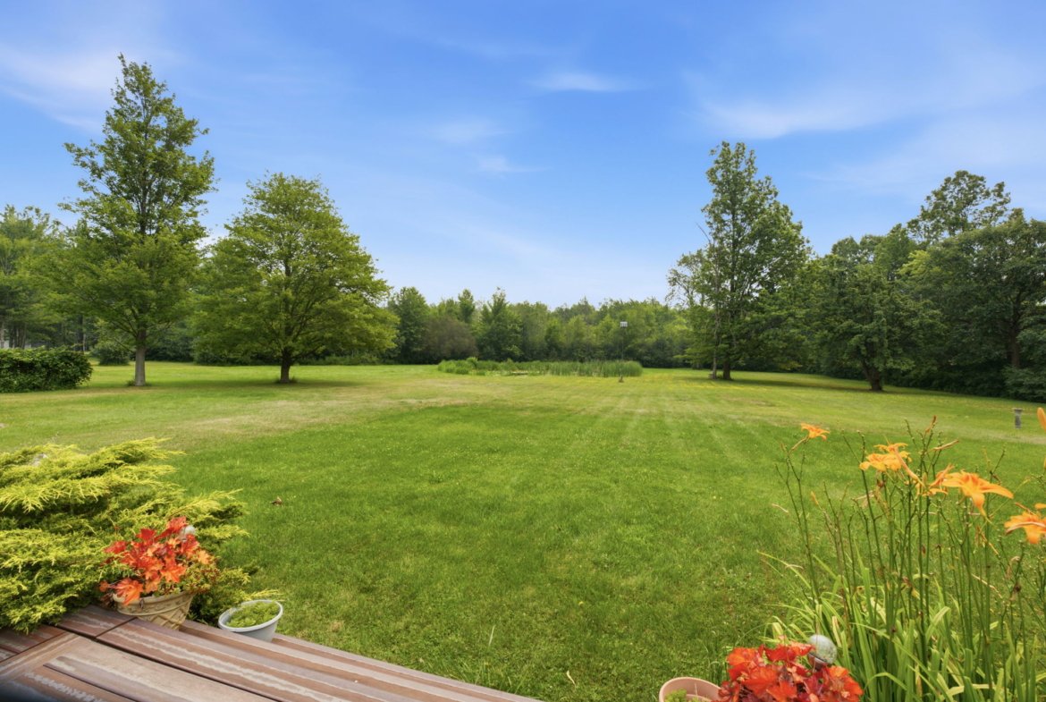 4325 White Road, Port Colborne