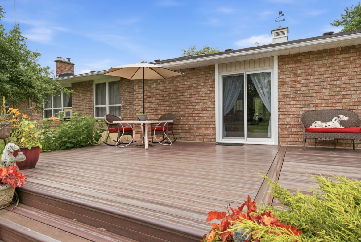 4325 White Road, Port Colborne